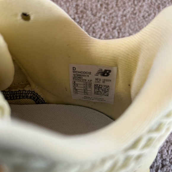 New Balance Coco CG2 Tennis Shoes - Size W 8w / M 6.5W (very lightly used) - Picture 3 of 4